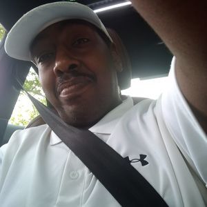 Meet your Posher, Lawrence